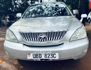 Toyota Harrier 3.0 V6 2003 Silver