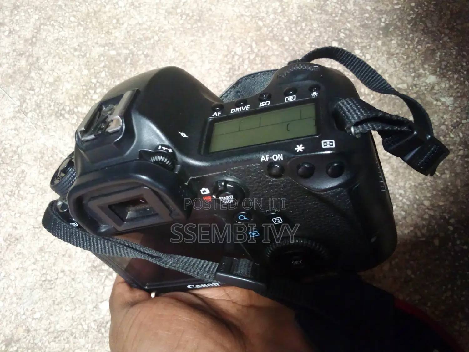 Canon: Eos:6D Body.