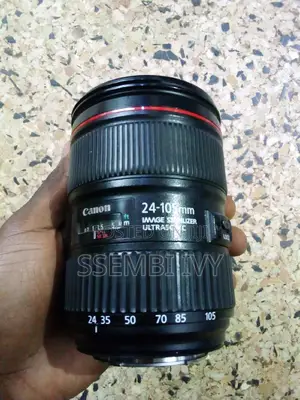 CANON 24-105mm Prof. Lens.