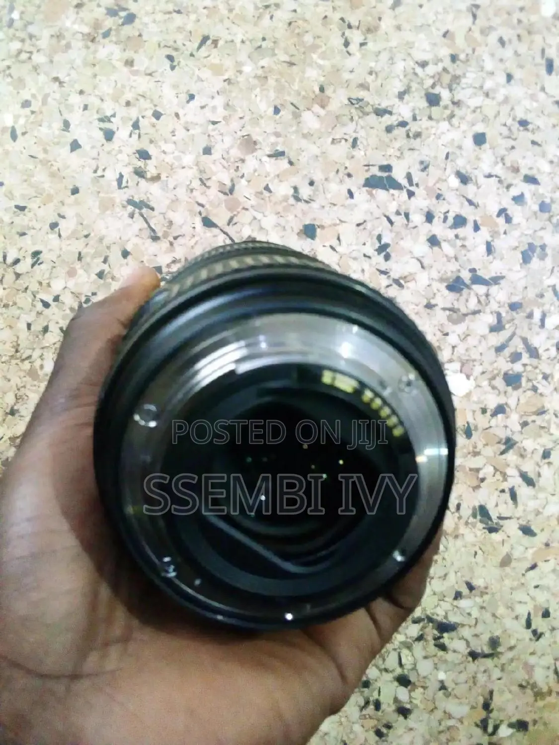 CANON 24-105mm Prof. Lens.