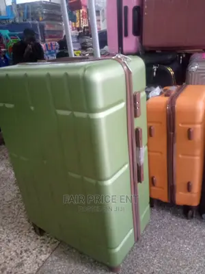 Plastic Suitcase Extra Large ( Green)
