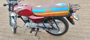 Bajaj Pulsar 150 2022 Red