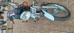 Bajaj Pulsar 150 2022 Red