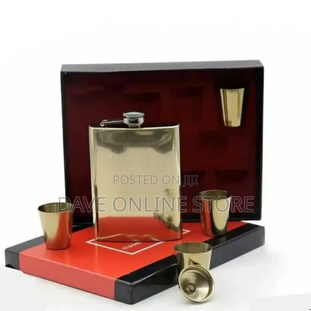 7oz Whisky Hip Flask Bottle With 4 Shot Cup Gift Set – Gold
