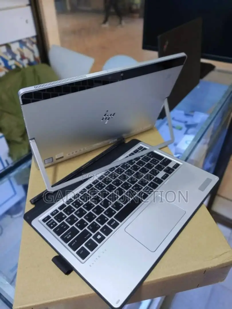 New Laptop HP Elite X2 1012 G2 8GB Intel Core I5 SSD 256GB
