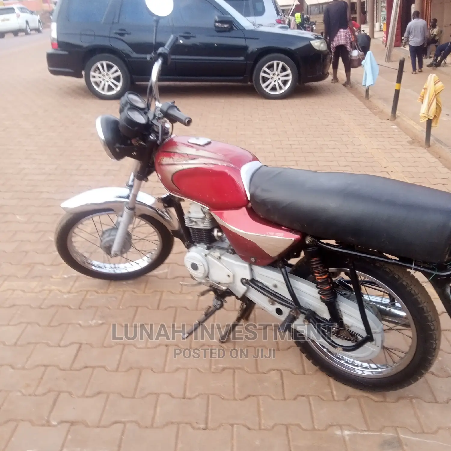 Bajaj Boxer 2020 Orange