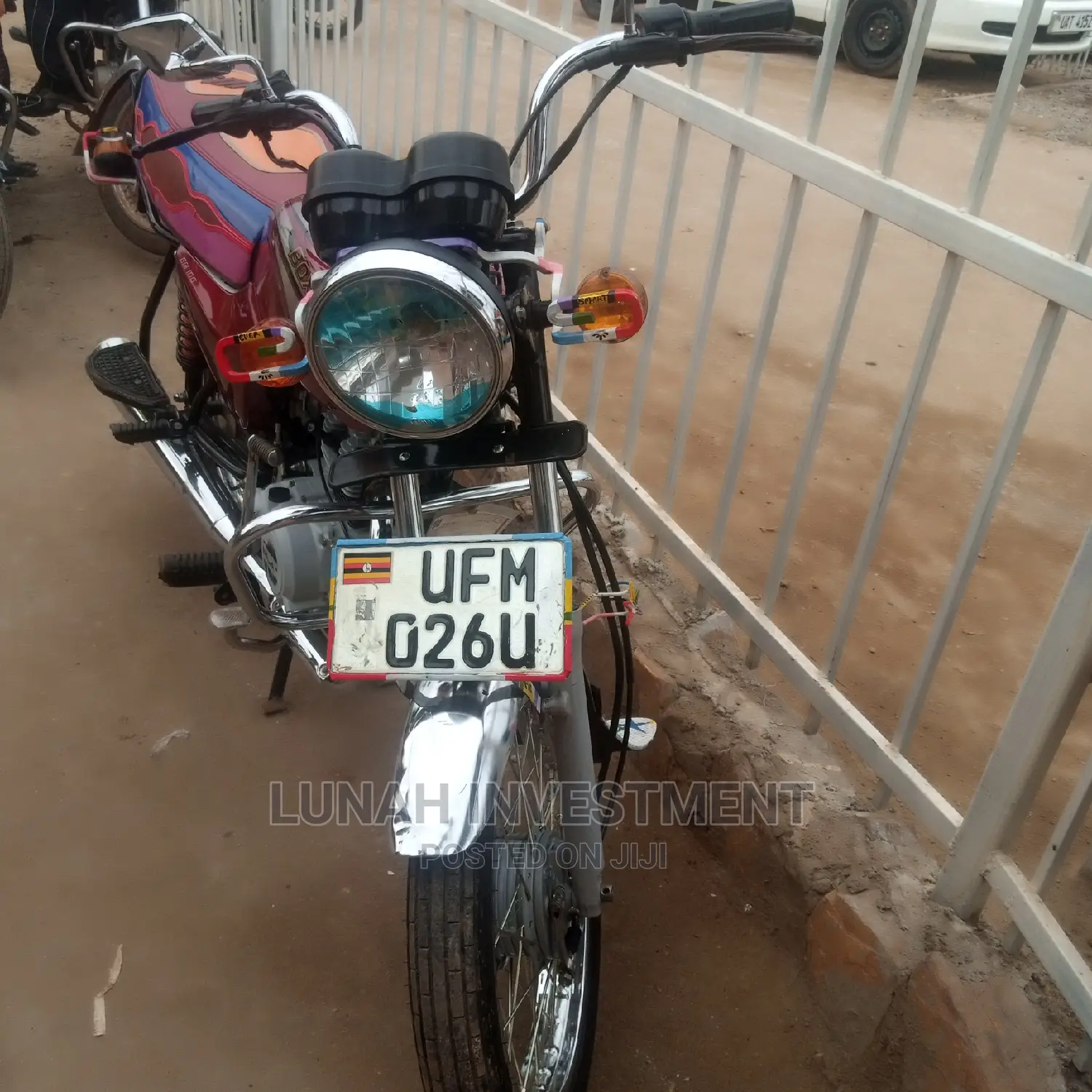 Bajaj Pulsar 180 2023 Red