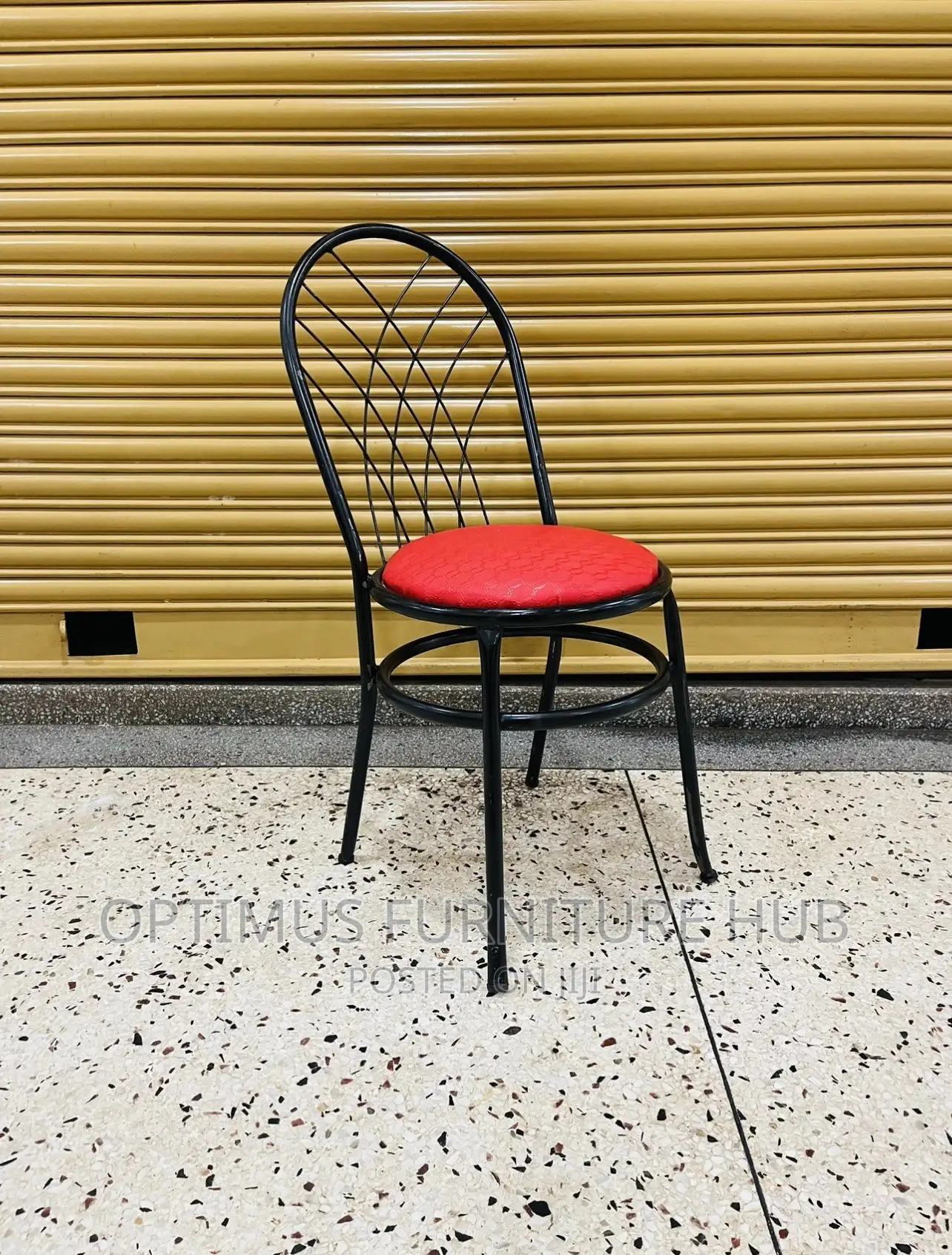 Red Chair (Metallic)