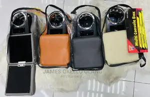 Harmrest With Bottle Holders.