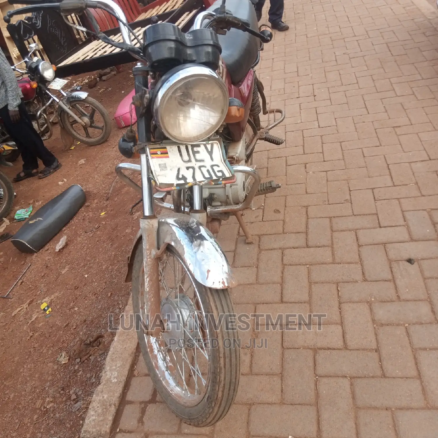 Bajaj Boxer 100 2019 Red