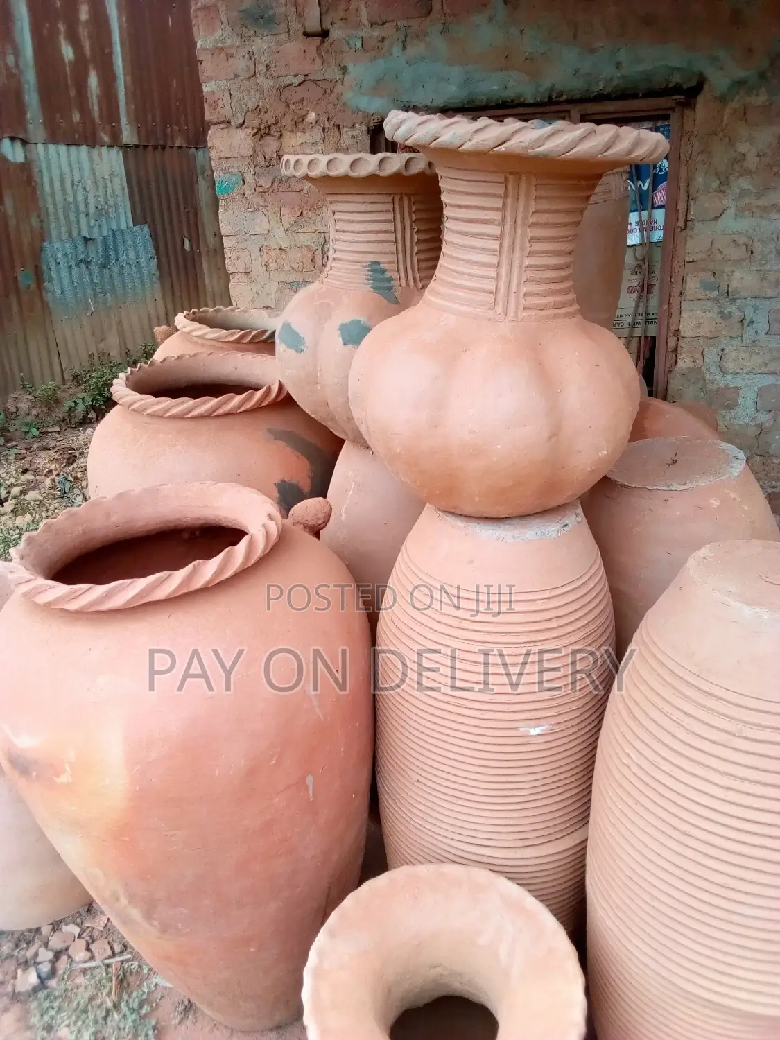The Life of Flowers (Flower Pots)