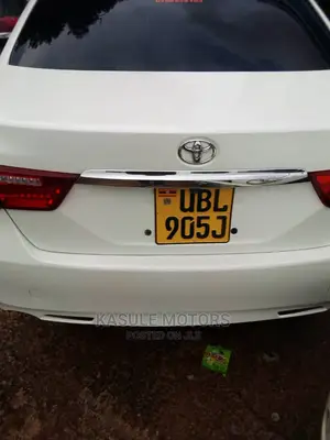 Toyota Mark X 2011 White