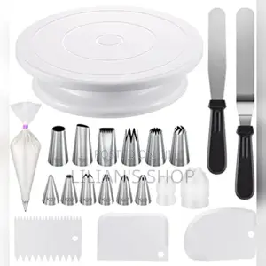 Cake Decorating Kit