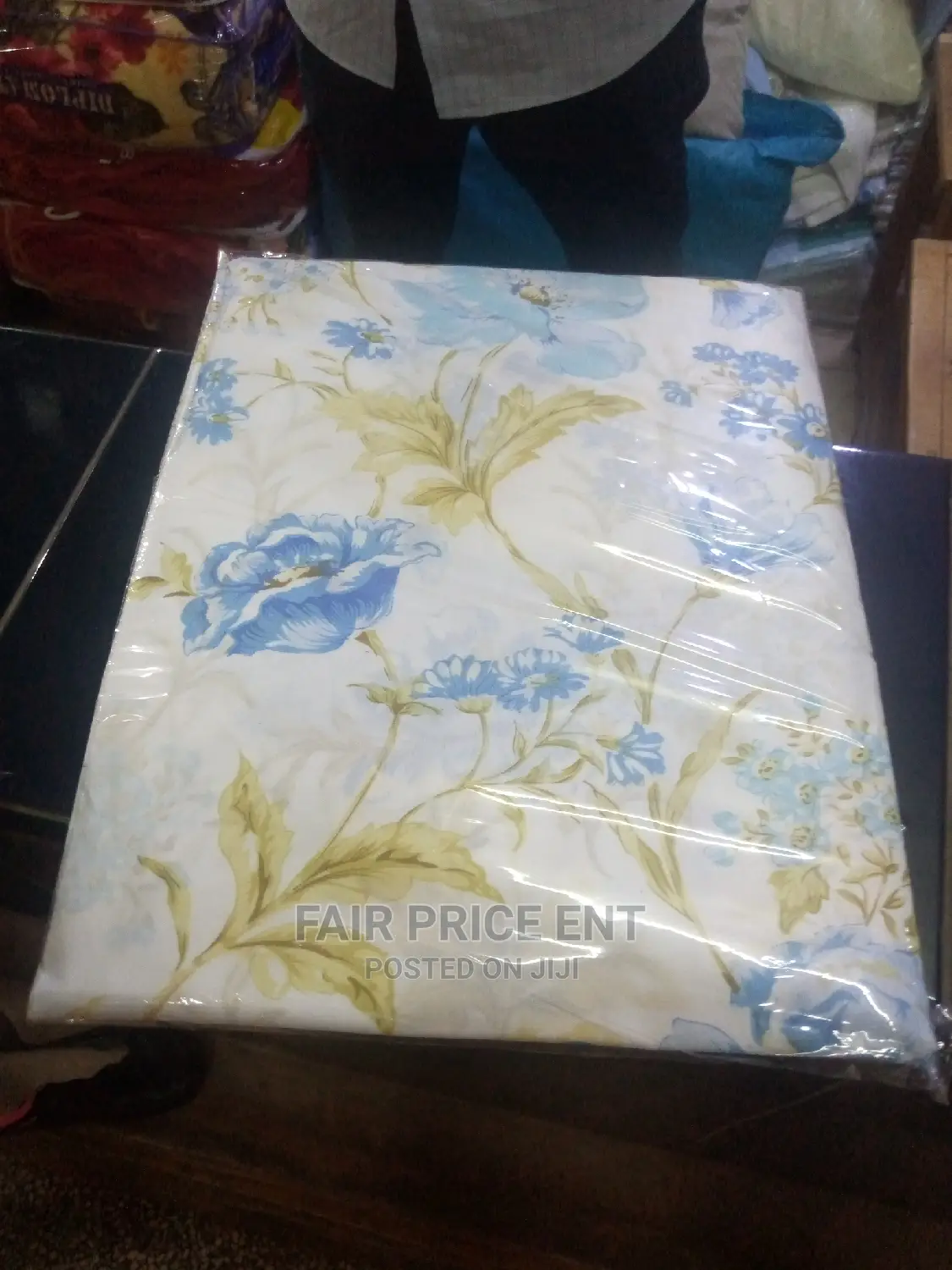 Bedsheets Medium Size ( Cream)