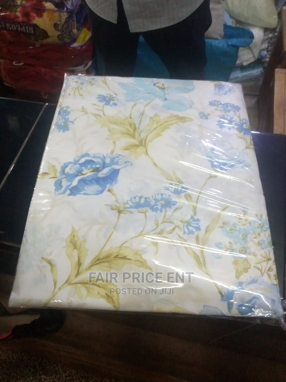 Bedsheets Medium Size ( Cream)