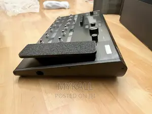 Line 6 Helix Floor