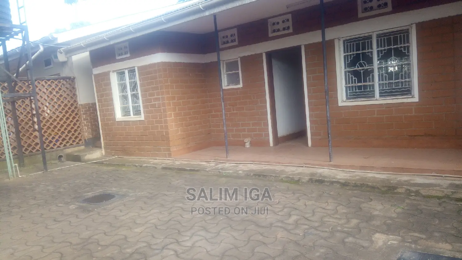 3bdrm Bungalow in Kololo Property, Central Division for Rent
