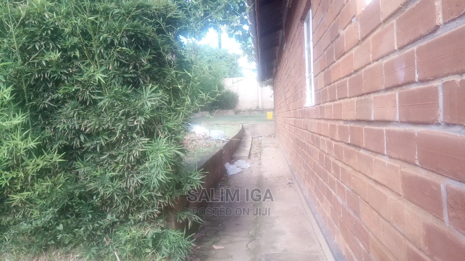3bdrm Bungalow in Kololo Property, Central Division for Rent