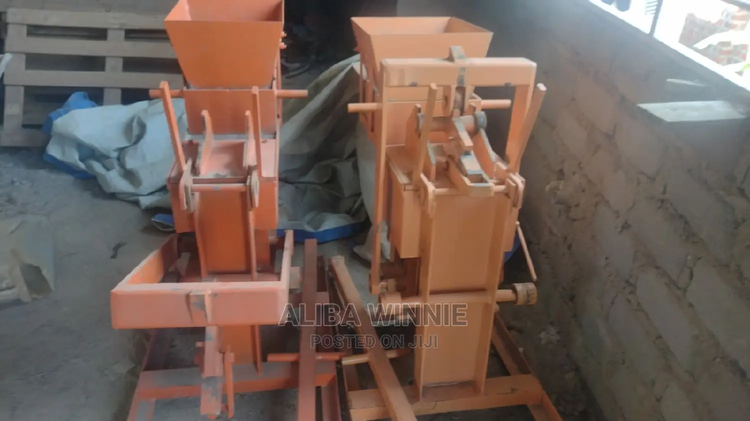 QMR 2-40 Manual Paver Making Machine