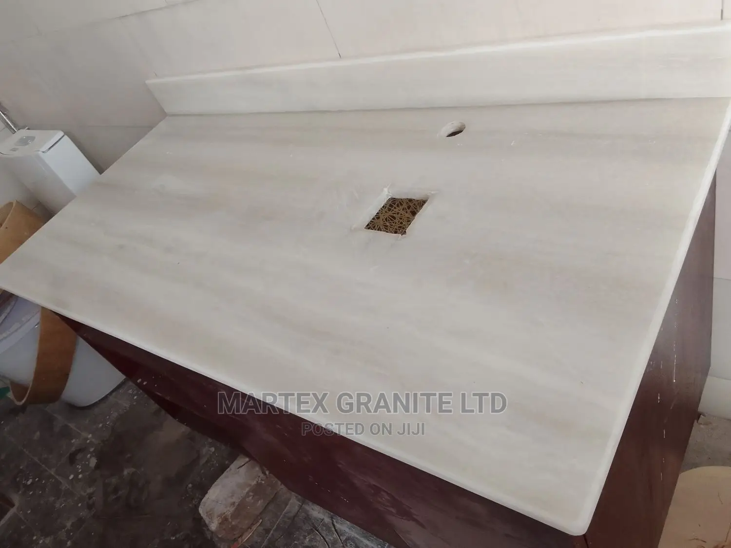 Marble and Granite Finishing