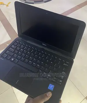 Laptop Dell Latitude 3180 4GB Intel Pentium SSD 128GB