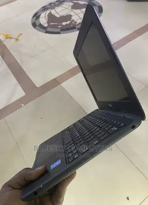Laptop Dell Latitude 3180 4GB Intel Pentium SSD 128GB