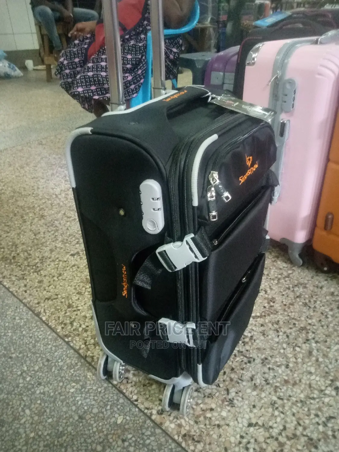 Executive Cloth Suitcase Medium ( Black)