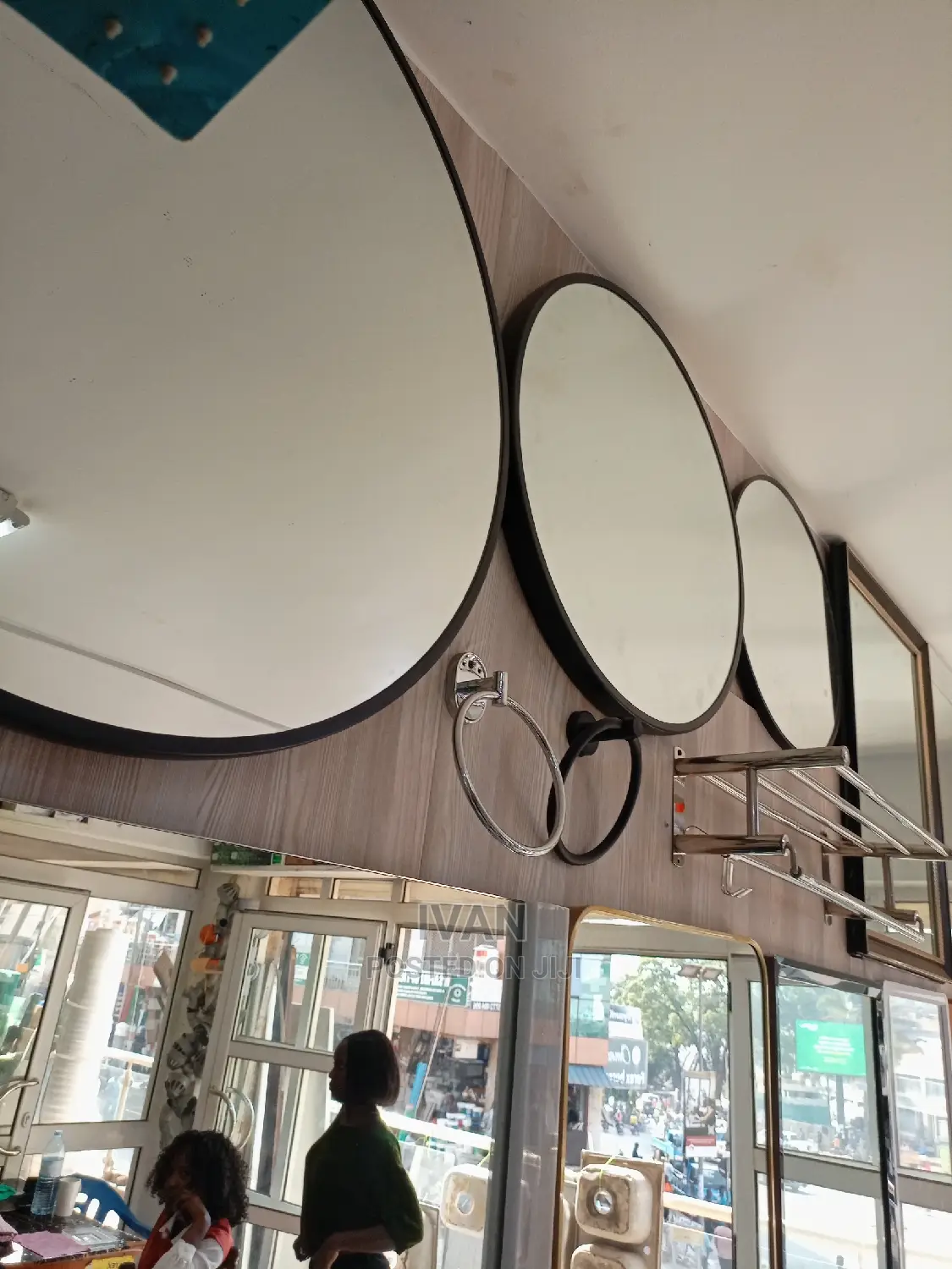 Executive Mirrors