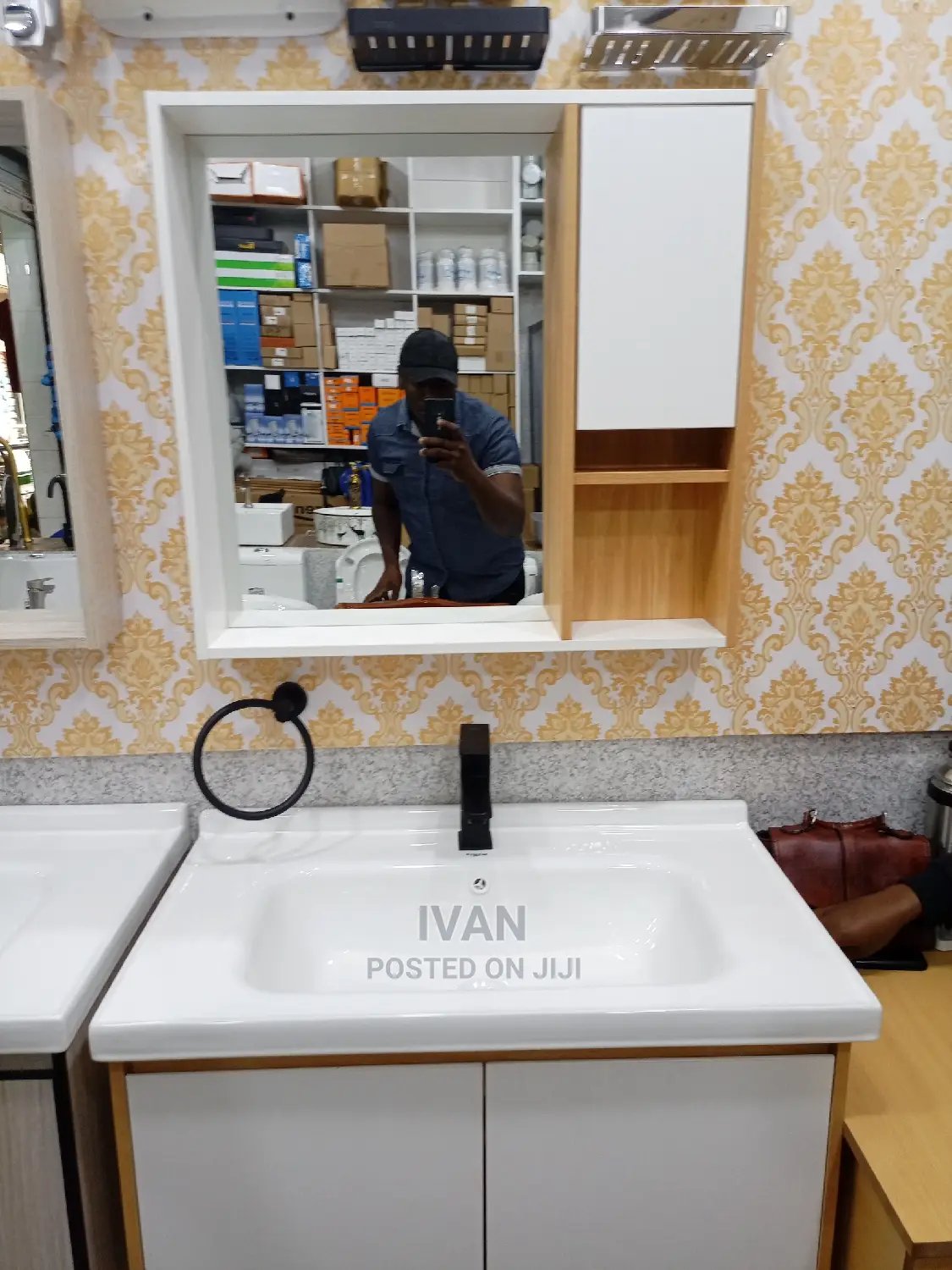 White Hw Vanity