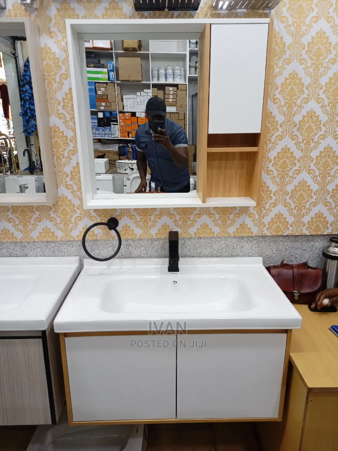 White Hw Vanity