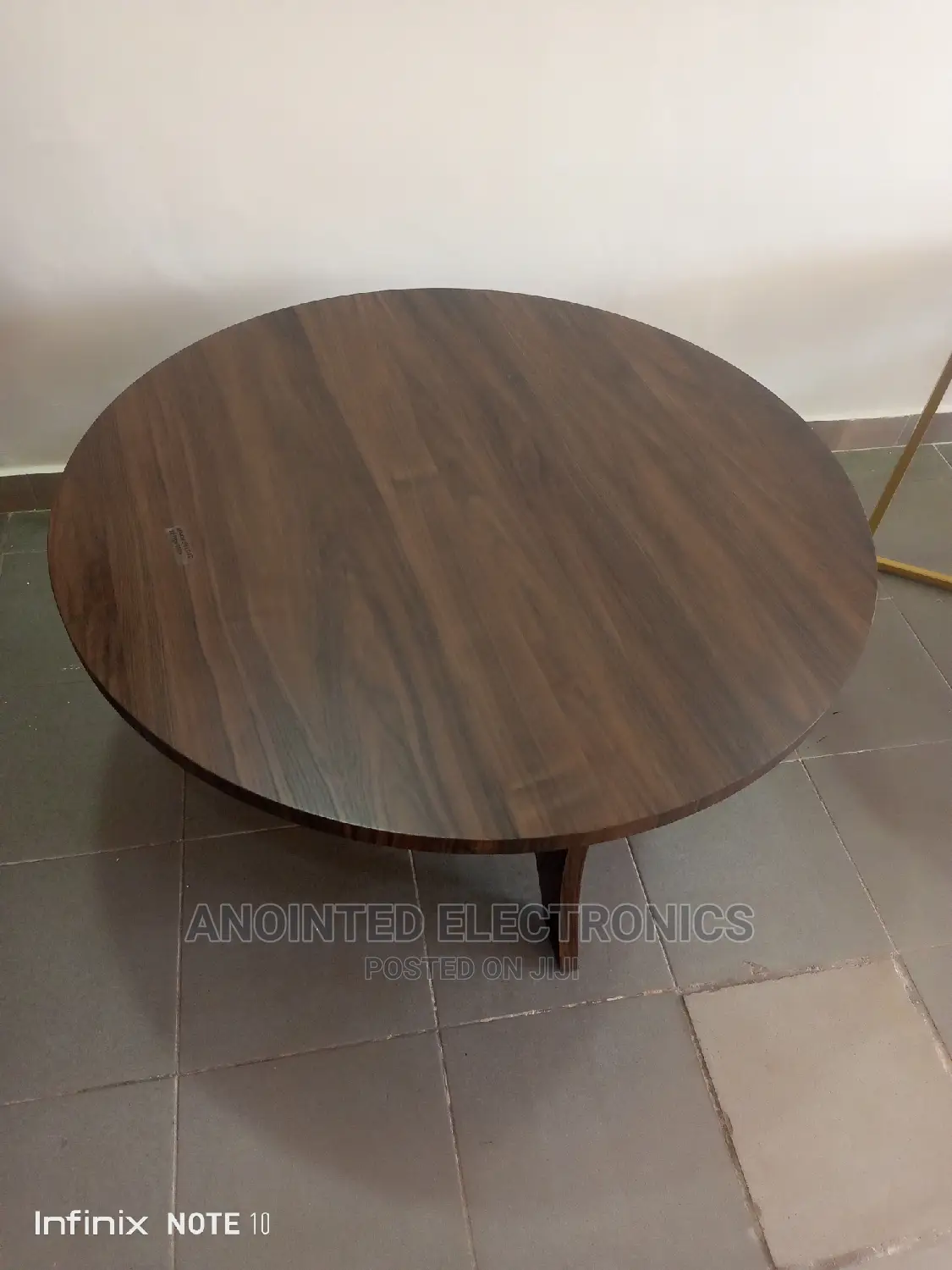Round Center Piece