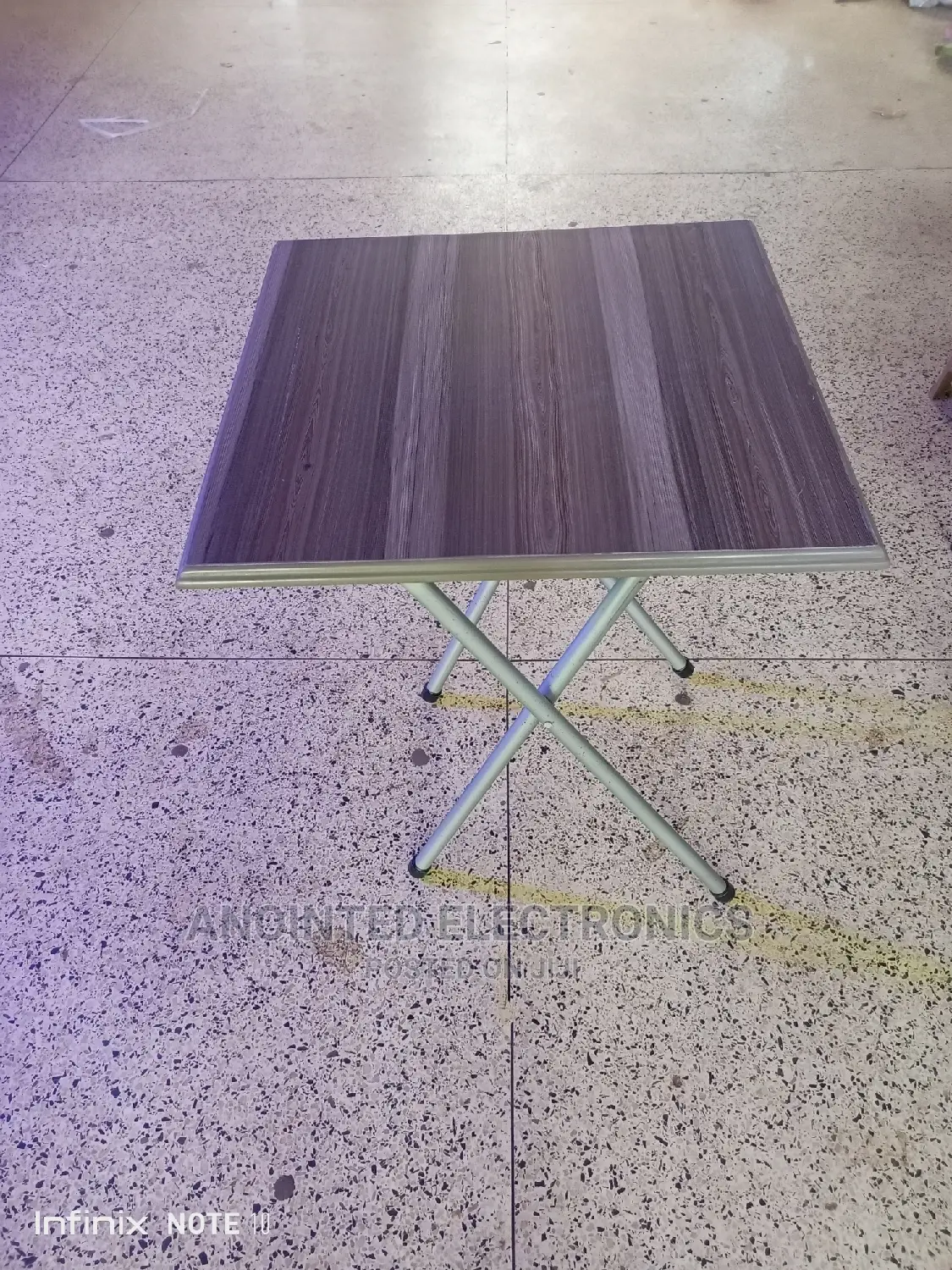 Foldable Reading Table