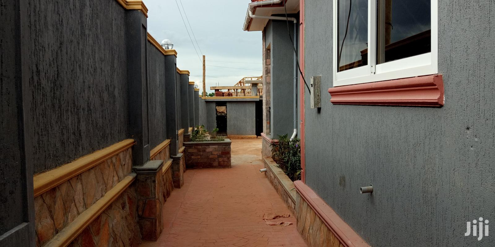 Kisaasi Absolute Mansion on Sell