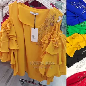 Photo - Classic Trending Tops