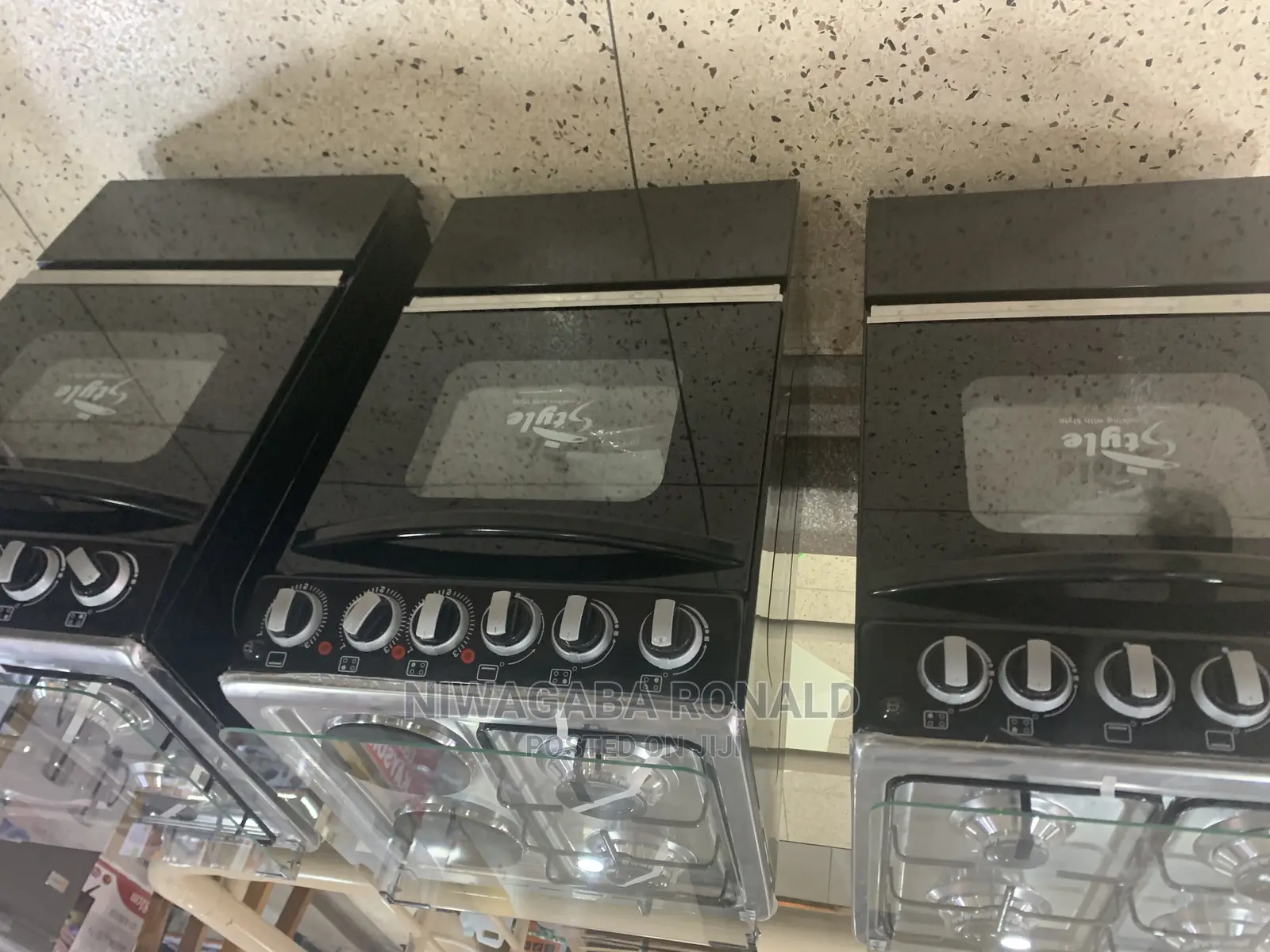 Electric Auto Cooker and Gas Plates