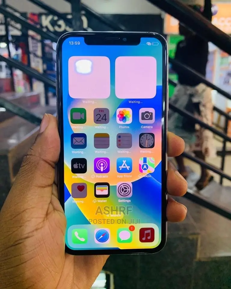 Apple iPhone XS 64 GB Black