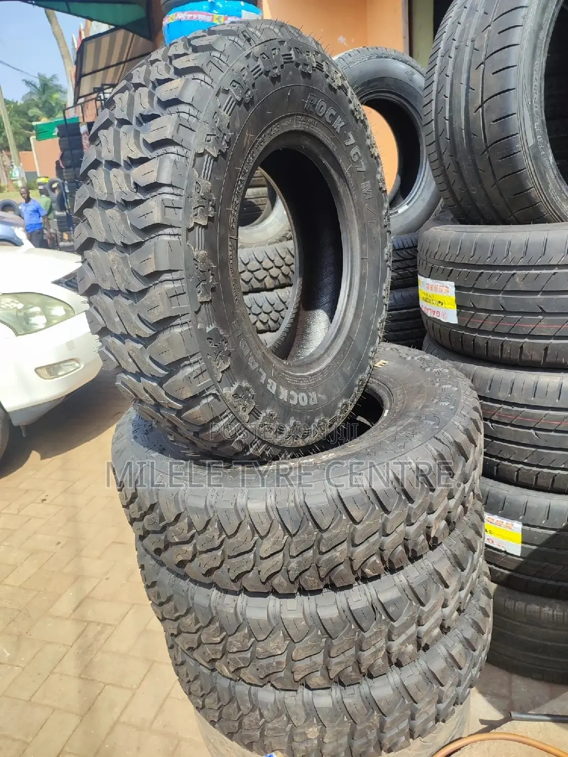 235/85r16 Tires
