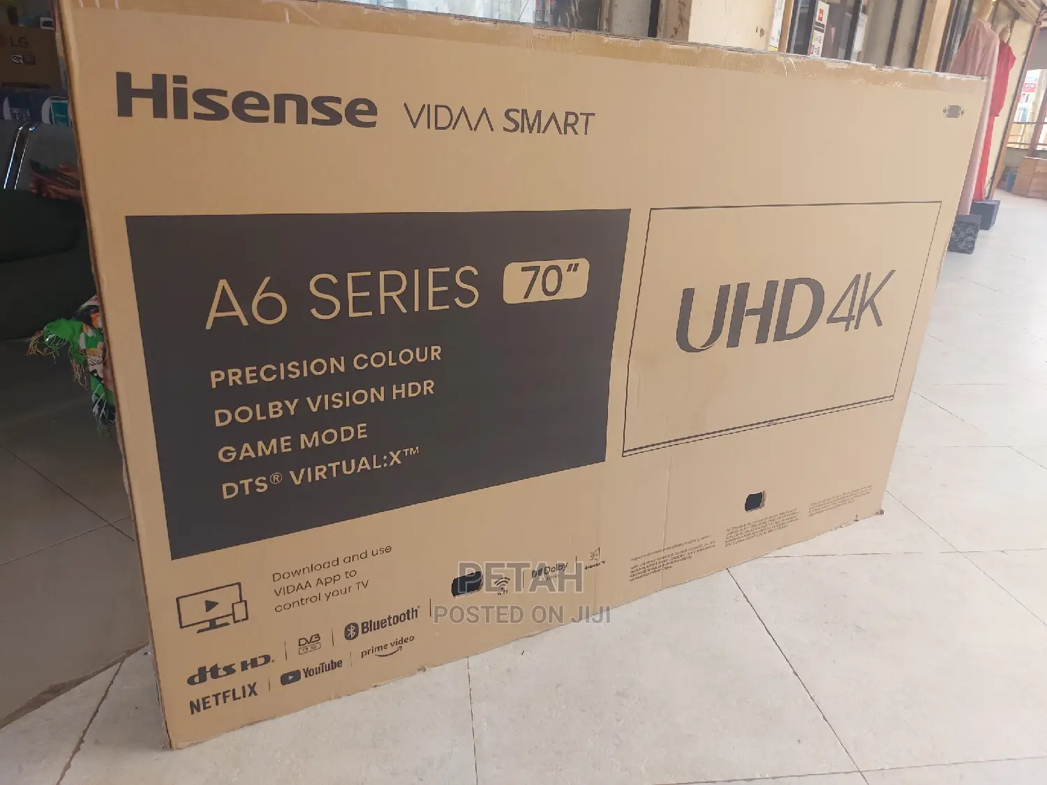 Smart Uhd 70 Inches TV