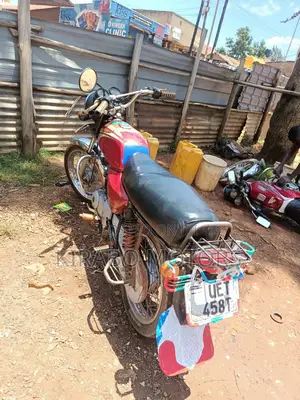 Bajaj Boxer 2020 Purple