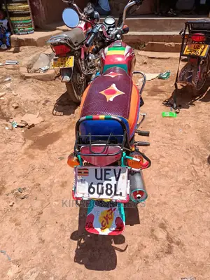 Bajaj Pulsar 150 2019 Gold