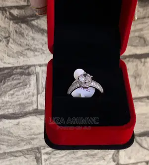Engagement Rings Available at a Good and Affordable Price