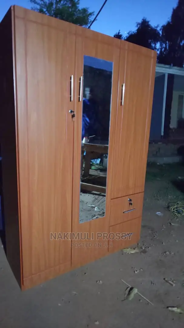 Wardrobe 4*6ft