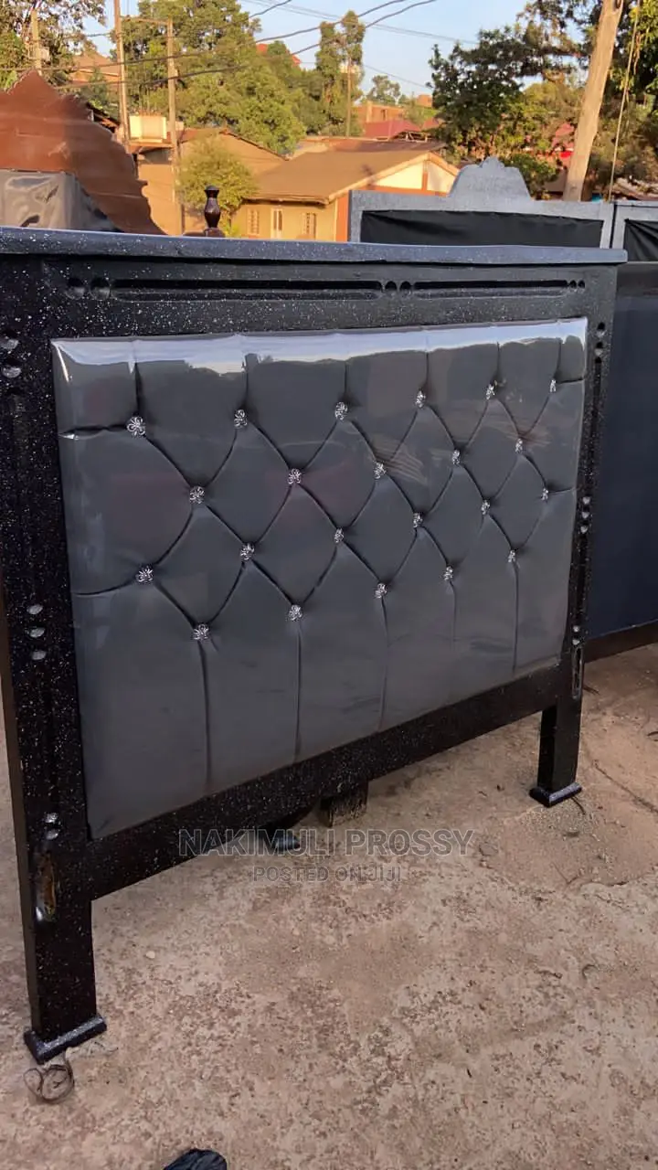 Brand New 4*6 Bed Gray