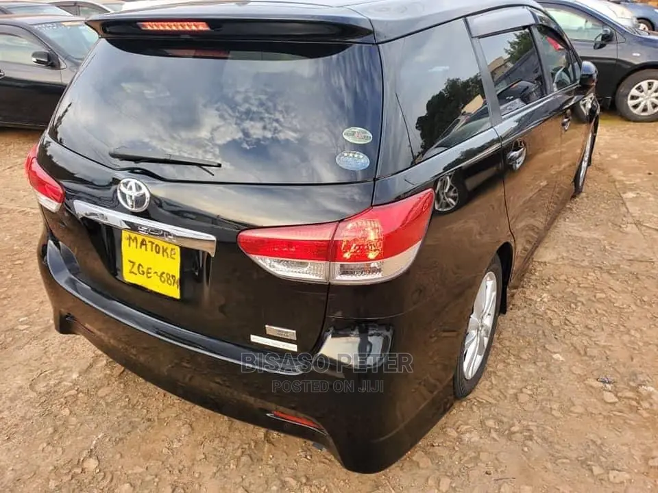 Toyota Wish 2009 Black