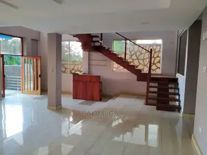 5bdrm Duplex in Kololo Property, Central Division for Rent