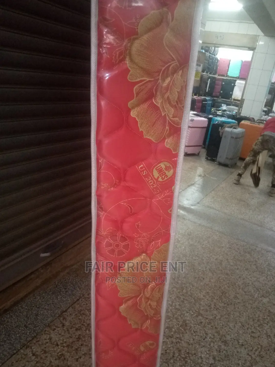 Mattress 5*6 in 6 Inches( Red)