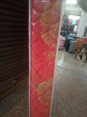 Mattress 5*6 in 6 Inches( Red)