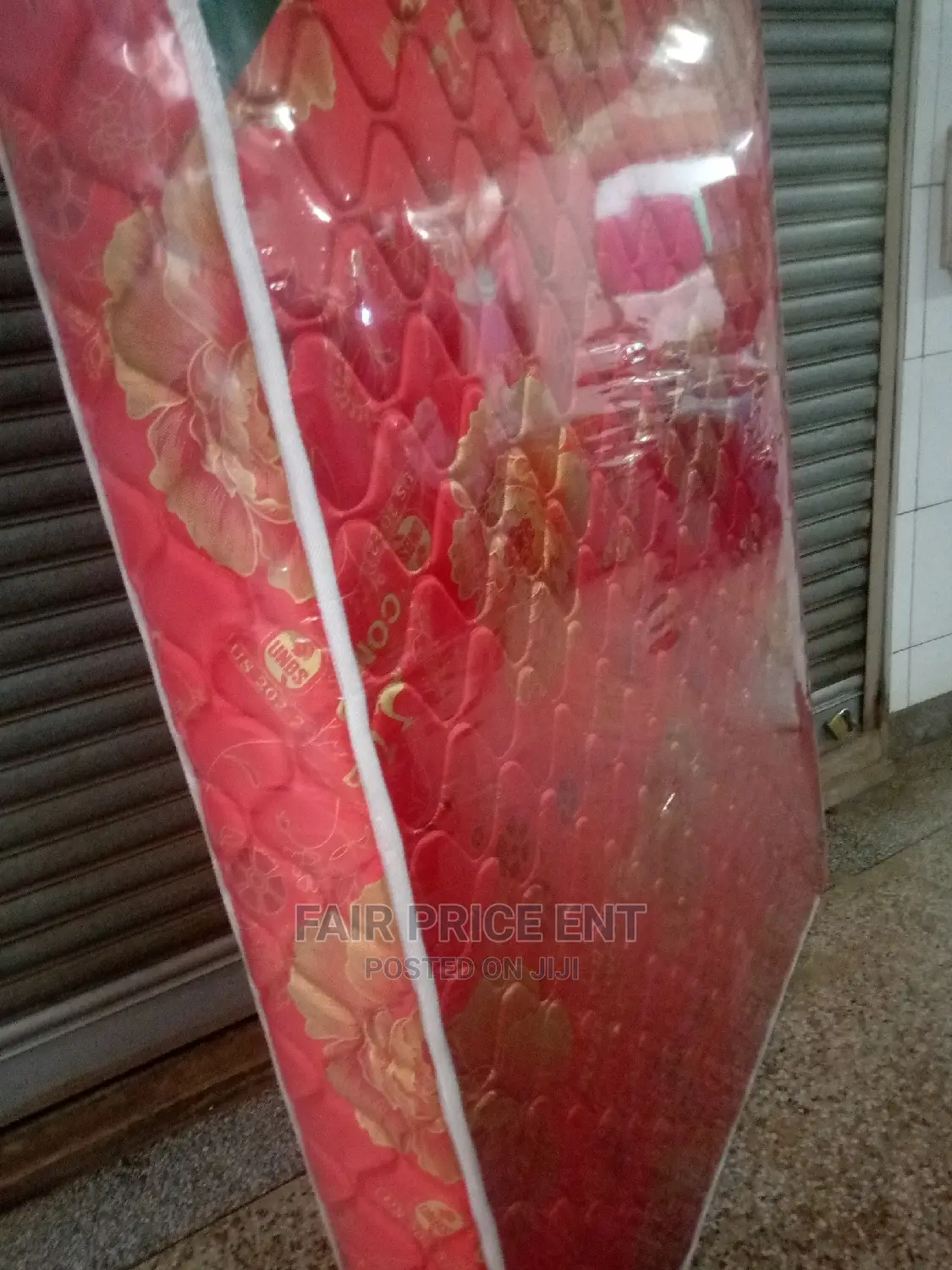 Mattress 5*6 in 6 Inches( Red)