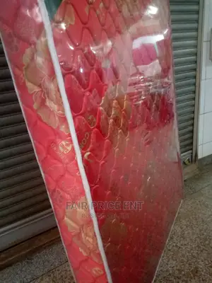 Mattress 5*6 in 6 Inches( Red)