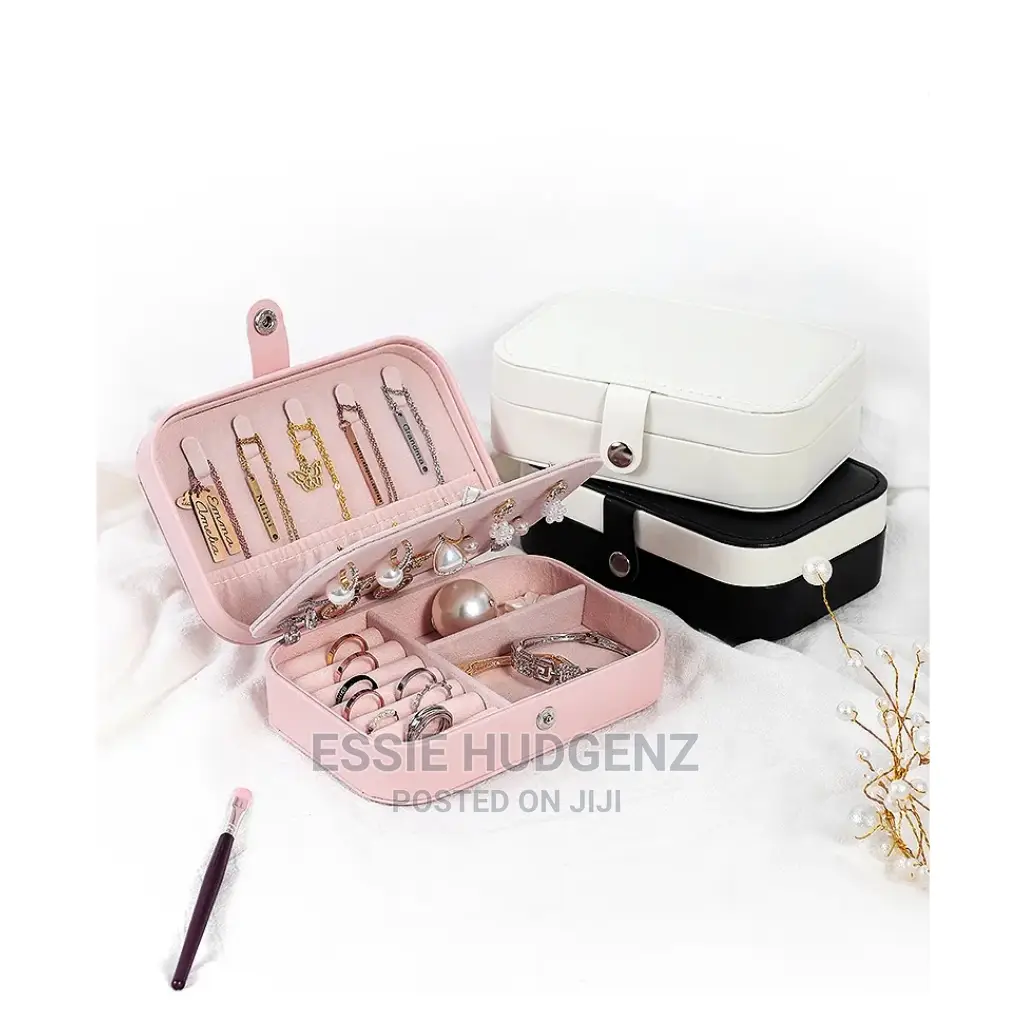 Make Up/Jewelry Case